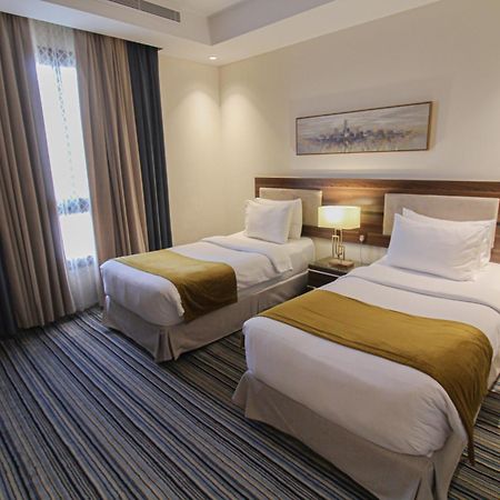 Friesian Hotel Suites Τζέντα Εξωτερικό φωτογραφία