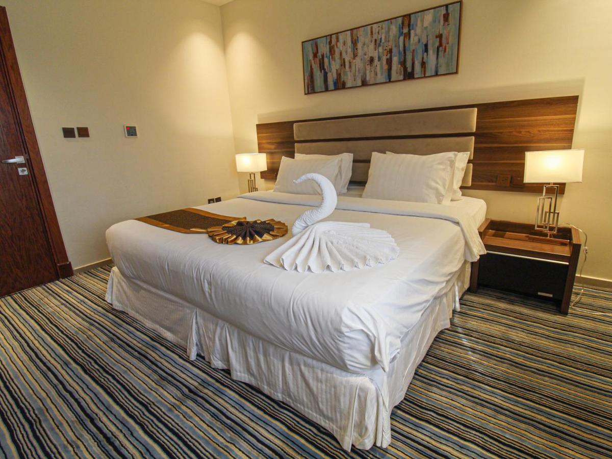 Friesian Hotel Suites Τζέντα Εξωτερικό φωτογραφία