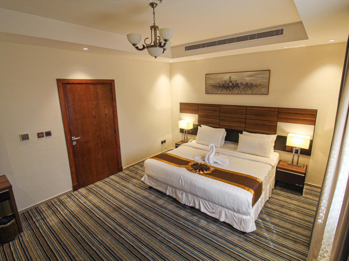 Friesian Hotel Suites Τζέντα Εξωτερικό φωτογραφία