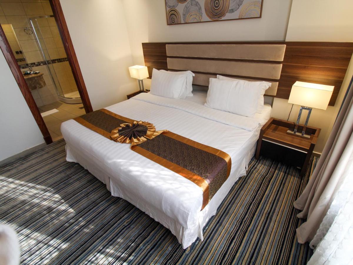 Friesian Hotel Suites Τζέντα Εξωτερικό φωτογραφία