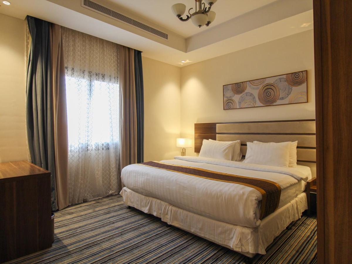 Friesian Hotel Suites Τζέντα Εξωτερικό φωτογραφία
