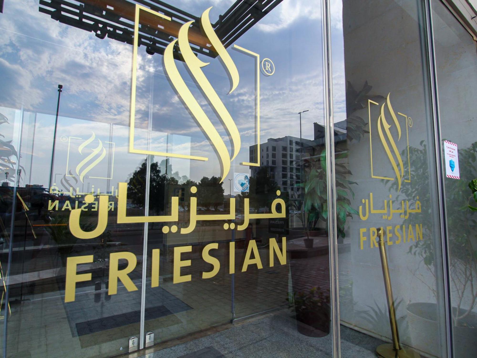 Friesian Hotel Suites Τζέντα Εξωτερικό φωτογραφία